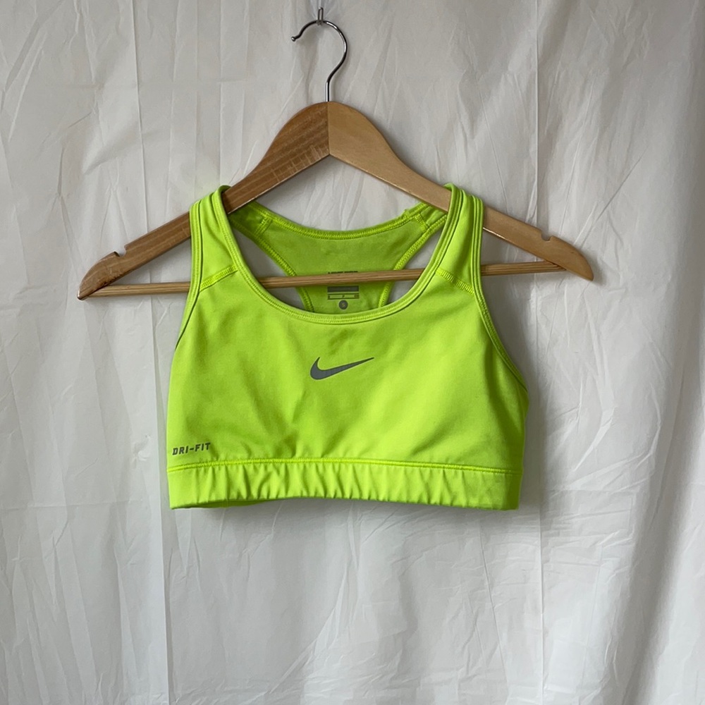 LIME GREEN NIKE DRI-FIT SPORTS BRA
